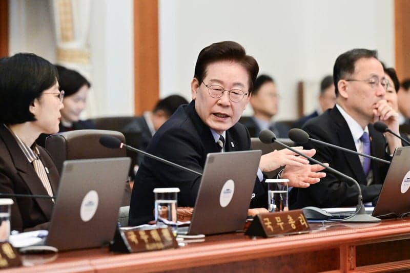 이재명 대통령 "수사기관장 국무회의 배석은 헌법상 당연한 일"