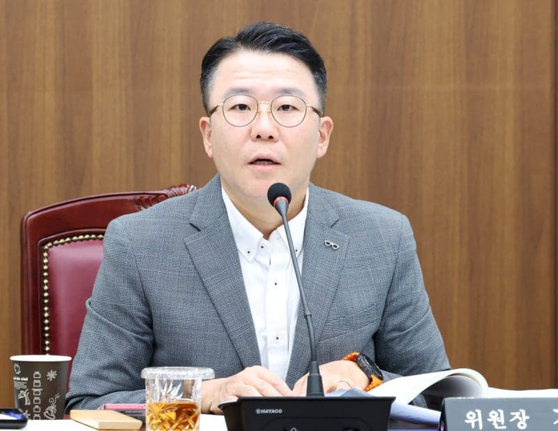 낙석 사고로 5개월째 막힌 신천좌안 하단도로…김태우 시의원, 교통대책 촉구