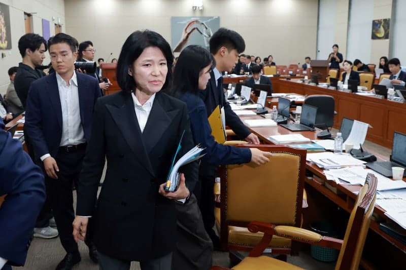 범여권, 이진숙 의원 국감 제척 강행…국민의힘 헌재 권한쟁의심판 청구