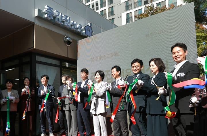 주거와 돌봄 연계하니 사각지대 남성 이용자 57%로 늘었다