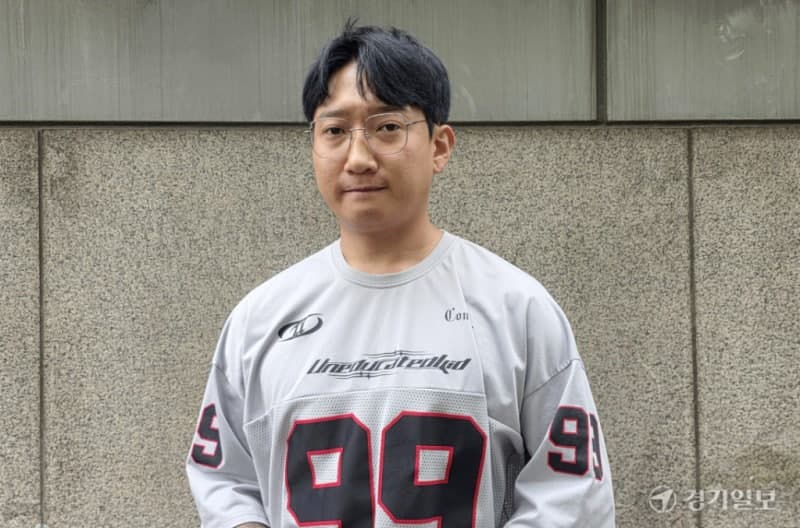 인천 홈플러스 흉기 난동범, 의자 들고 맞선 시민들이 제압했다