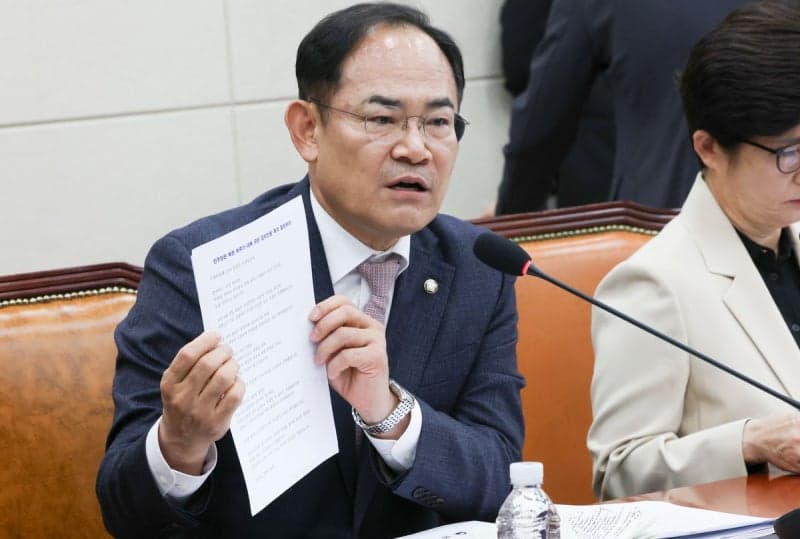 국회 국방위, DMZ 지뢰 폭발 규탄 결의안 두고 여야 공방 격화