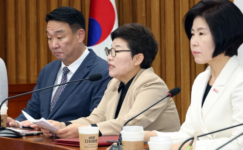 보수 야권, "한미동맹 이상 기류" 정동영·이종석 경질 공세