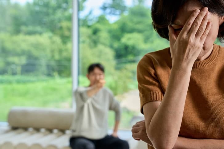 35년 뒷바라지한 아내에 졸혼 통보한 남편, 연금은 내 돈이라며 생활비까지 끊어