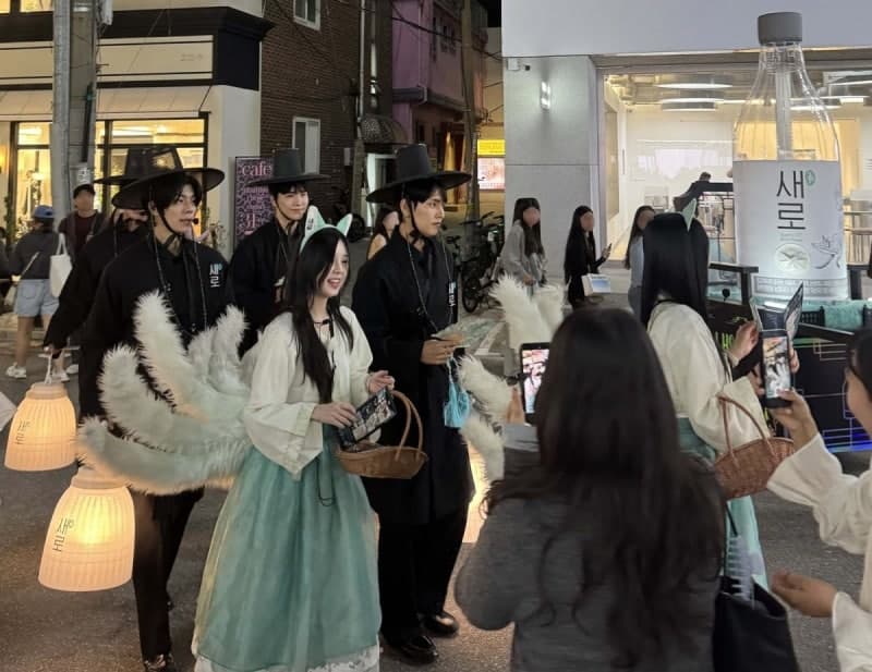 강남·홍대에 나타난 저승사자? 롯데칠성 '새로' 이색 거리 캠페인
