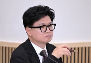 한동훈 "강경화가 대통령 틀렸다 한 것…청와대, 찌질하게 압박 말라"