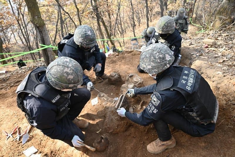 6·25전쟁 전사자 두 아버지, 70여 년 만에 가족 품으로 귀환