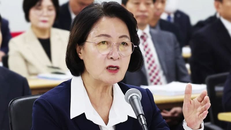 추미애 경기지사, 재정 비상 선언에 여야 맹공…김지용 후보자도 정조준