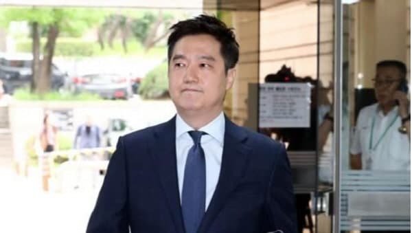 ‘김수현 명예훼손’ 김세의 보석 청구…내일 오전 11시 심문