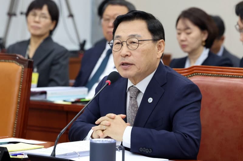 탈북 청소년 여명학교 이전 난항…정근식 교육감 '차질 없는 건립 약속'