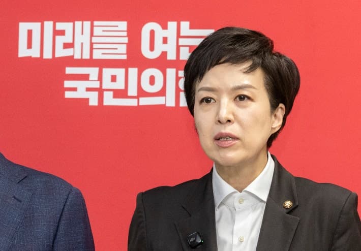 文정부 '부동산 블랙리스트' 의혹, 여야 증인 채택 두고 정면충돌