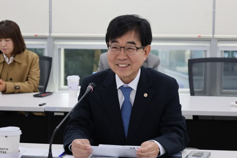 소진공, 홈플러스 피해 입점업체 위한 긴급자금 금리 인하 적극 협의