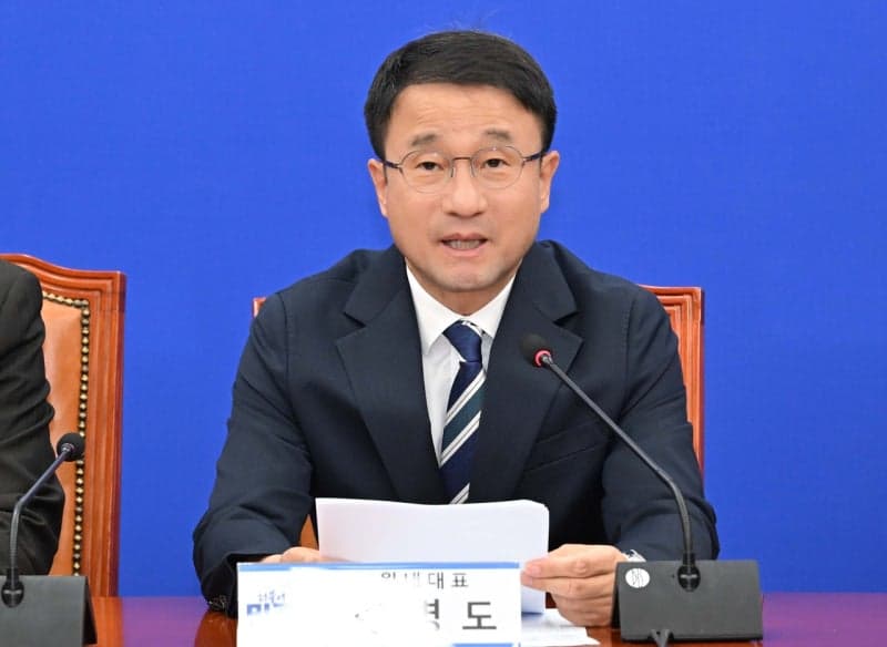 한병도 "오세훈, 남 탓 멈추고 국토부와 협력해 주택 공급 대안 제시해야"