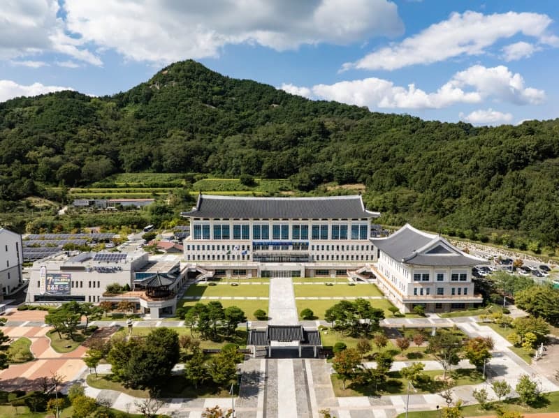 경북교육청, 교육공무직 처우 개선 위해 임금교섭 및 복지제도 전면 정비