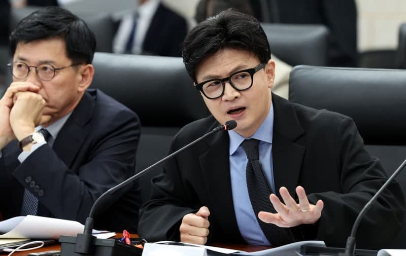 한동훈 "가족 겨냥한 민주당은 정치깡패…전면전 선포"