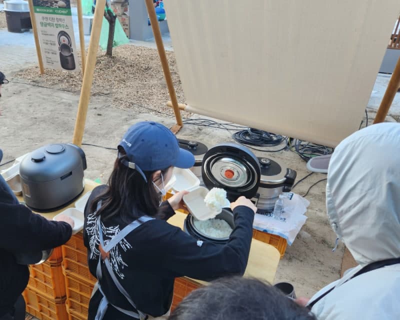 849km 동서트레일 완주한 하이커들…쿠첸, 갓 지은 밥으로 아웃도어 접점 확대