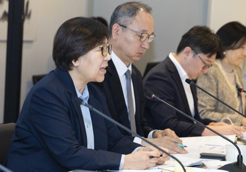 정부, 연명의료결정제도 개선 속도…내달 국민 공론화 착수
