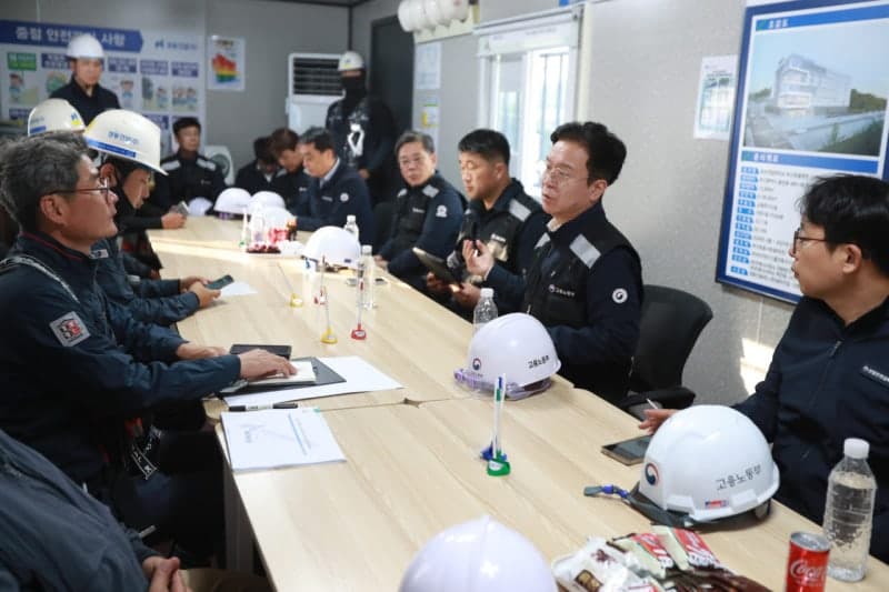 고용노동부, 부산 건설현장 불시점검…붕괴 위험 5건 적발