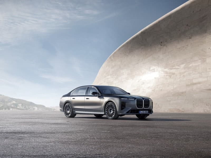 4년 만에 부분변경 거친 '더 뉴 BMW 7시리즈' 사전예약 개시