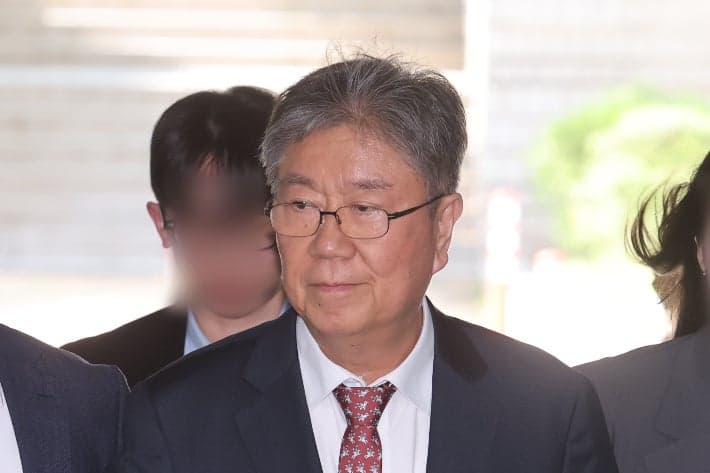 관저 이전 예산 전용 의혹 김대기 전 실장 징역 4년 구형