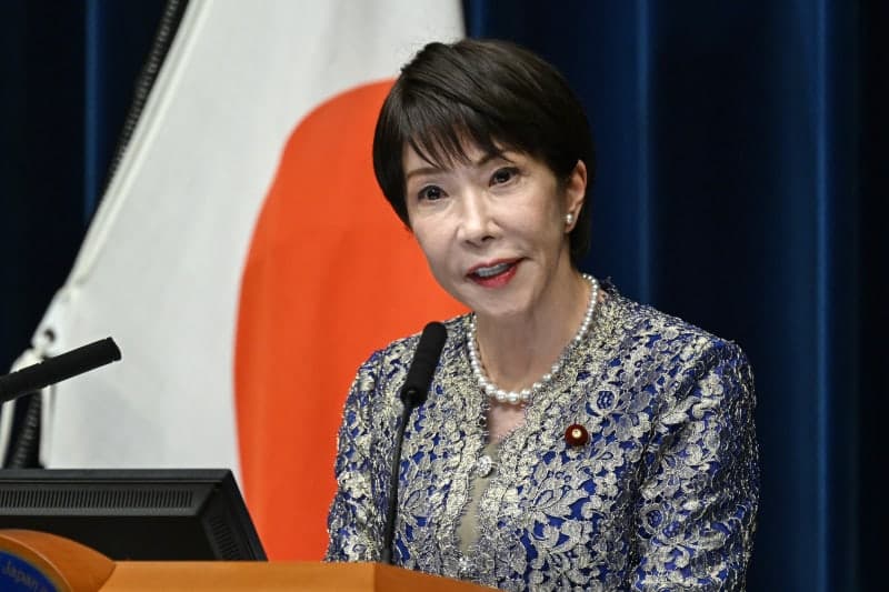 다카이치 日 총리 야스쿠니 공물 봉납에 中 '전후 질서 도발' 강력 규탄