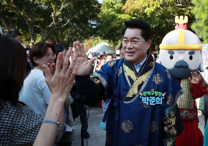 10주년 맞은 관악강감찬축제, 설민석 토크쇼와 불꽃 공연으로 성료