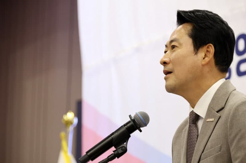 장동혁 "佛 청년 투쟁 남 일 아냐…국민의힘, 청년·여성 정당으로 도약"