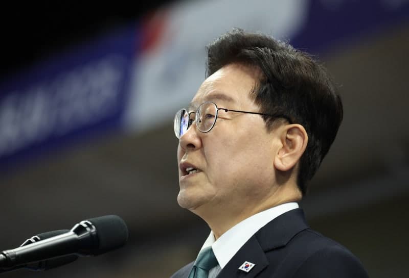 이재명 대통령 지지율 37.3%로 3주 만에 반등…부정 평가는 60.4%