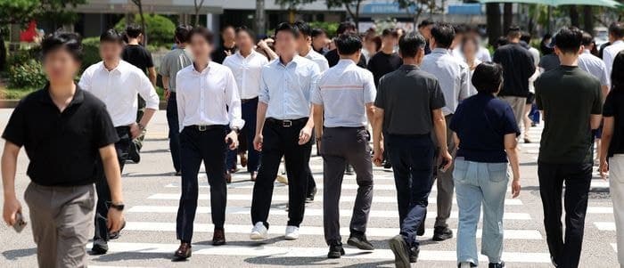 구인난에 고물가 겹친 일본 기업들, 파격 복지로 인재 모시기 전쟁