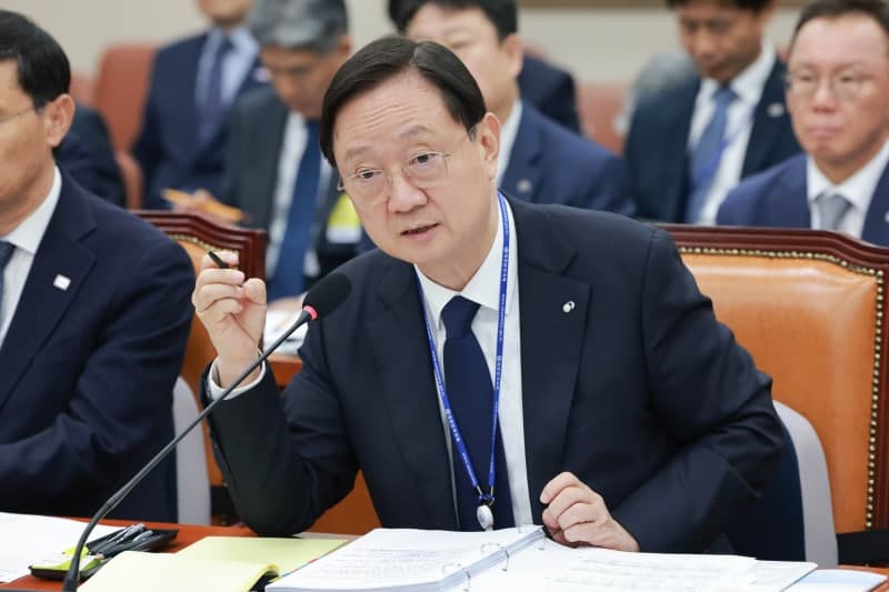 이찬진 금감원장 "단일종목 레버리지 ETF, 금융위 일정 맞추려 심사 서둘러"