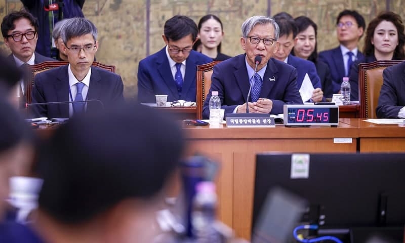 친일파 글씨를 애국지사 유묵으로 오인 전시… 유홍준 관장 국감 사과