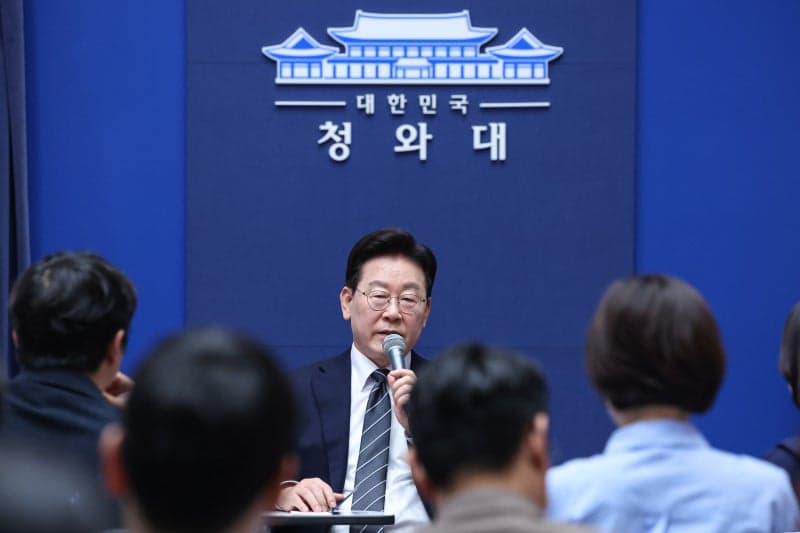 이재명 대통령 '증시 저평가 분명'…지배구조 개선 등 시장 정상화 추진