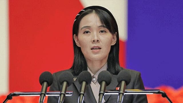 北 김여정 "군사력 증강 배치·대남 확성기 재개 검토"