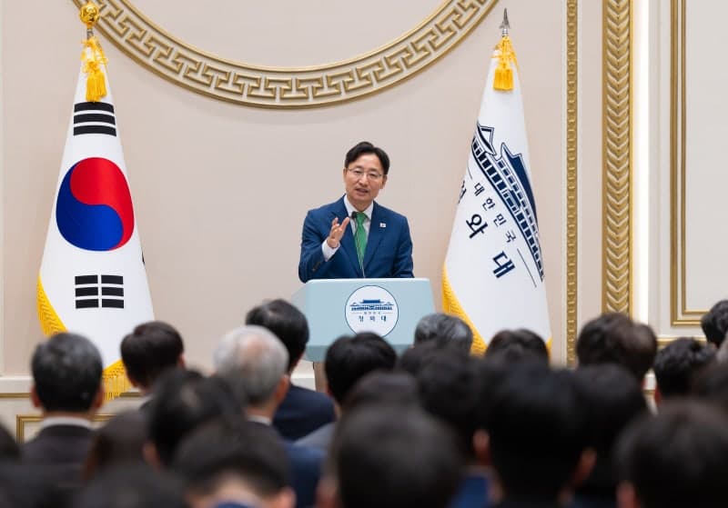 임광현 비서실장 "참모는 대통령에게 쓴소리도 마다하지 않아야"