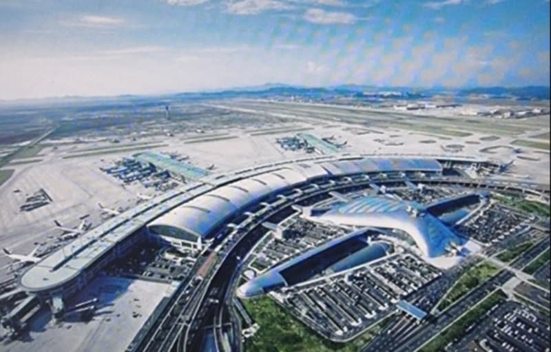 인천공항 도착 항공기서 병원균 잇따르는데…기내 위생 점검은 오히려 반토막