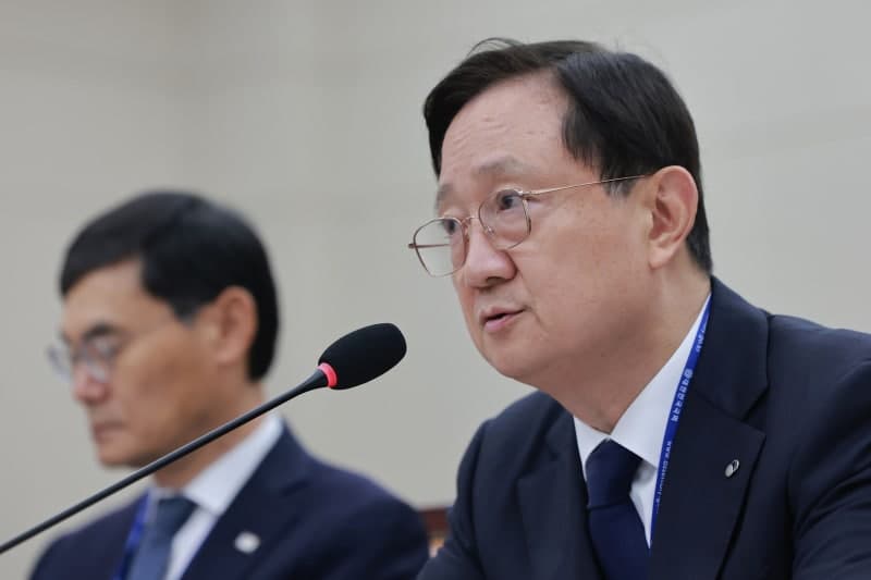 이찬진 금감원장 "SK하이닉스 솔리다임, 중복상장 저촉 판단"