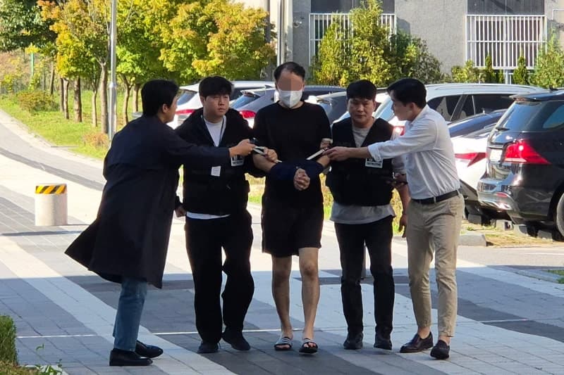 추석 연휴 근무 지시에 흉기 휘두른 50대 수행기사 구속기소
