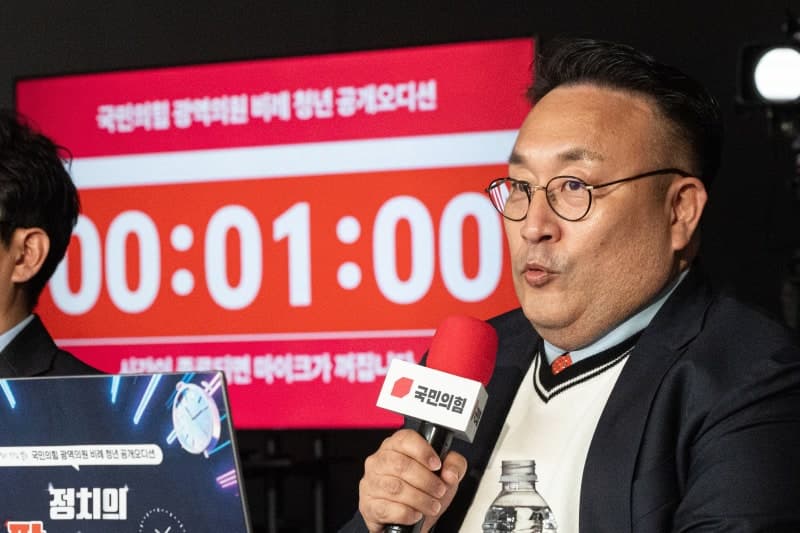 음주운전으로 신호 대기 오토바이 들이받은 개그맨 이혁재 공소청 송치