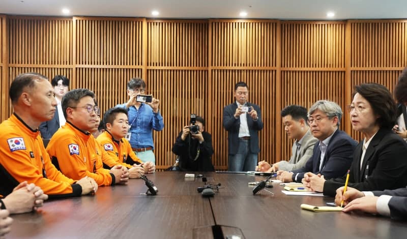 추미애 경기도지사, '소방 재정 빨대' 발언 공식 사과…소방노조는 처우 개선 촉구