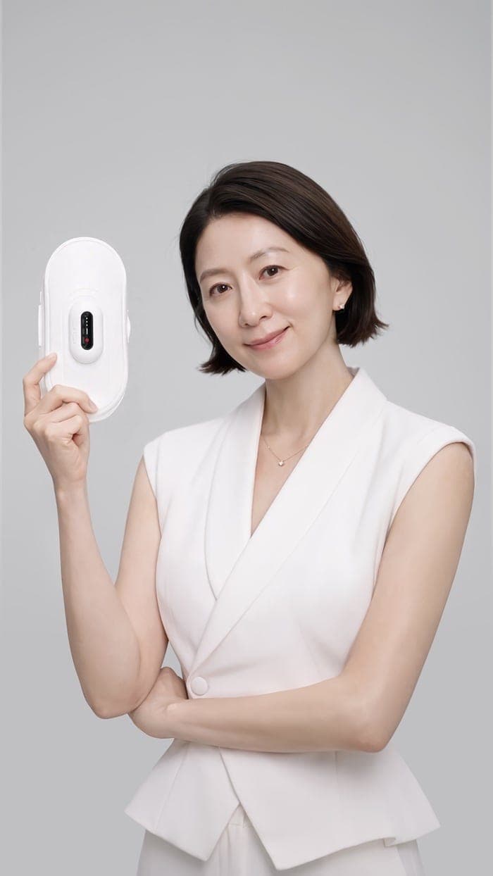 리칼지메디, 배우 김희애 전속 모델 발탁…프리미엄 홈케어 시장 공략