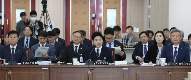 7개 지역 교육감 "학생 수만으로 교부금 줄여선 안 돼, 안정적 지원 촉구"