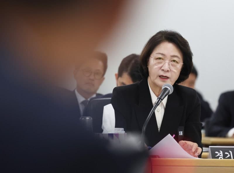 추미애 경기도지사, '국감 위증' 및 '소방 빨대 발언'으로 이틀 연속 고발당해