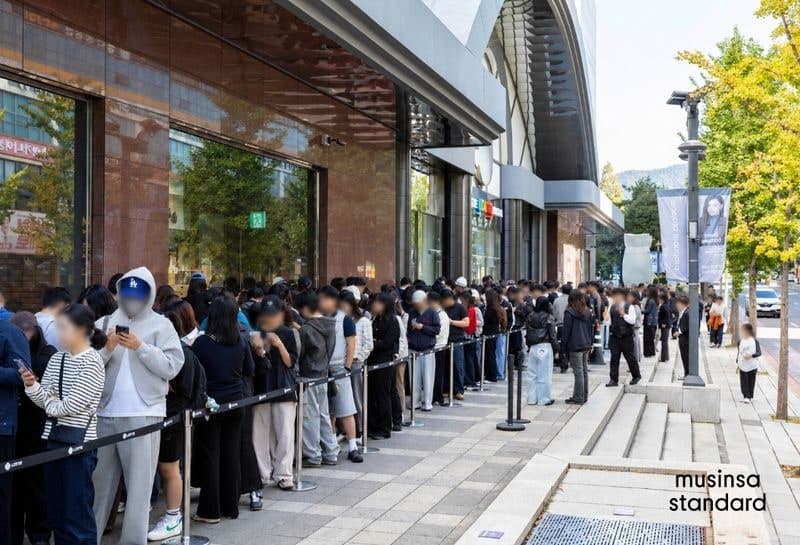 무신사 스탠다드 창원점, 개점 나흘 만에 매출 4억 5천만 원 돌파