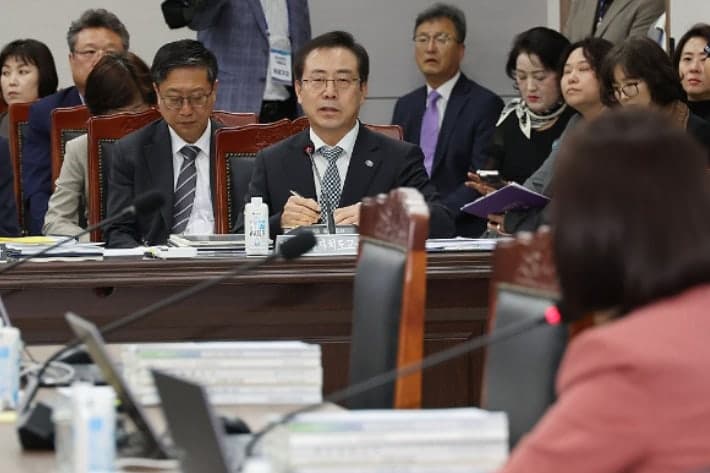 강원학원 솜방망이 징계 논란 지속, 시민사회 교육부 전면 재감사 촉구