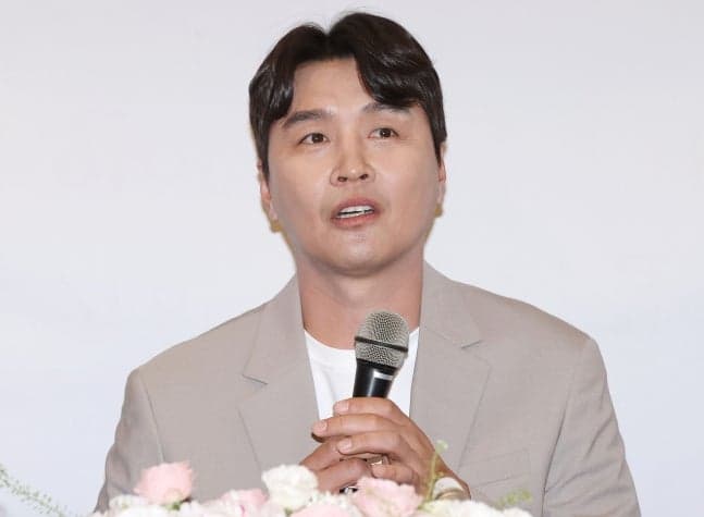연봉 1억 4천만 원 받는 이동국, 10개월간 26일 출근해 근무 태만 논란