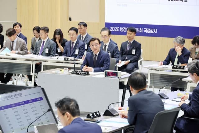부산시 국감서 퐁피두·라 스칼라 백지화 및 생곡소각장 건립 공방 격화