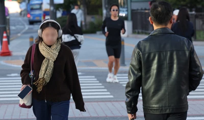 목요일 아침 기온 최대 10도 '뚝'…내륙 곳곳 서리·얼음