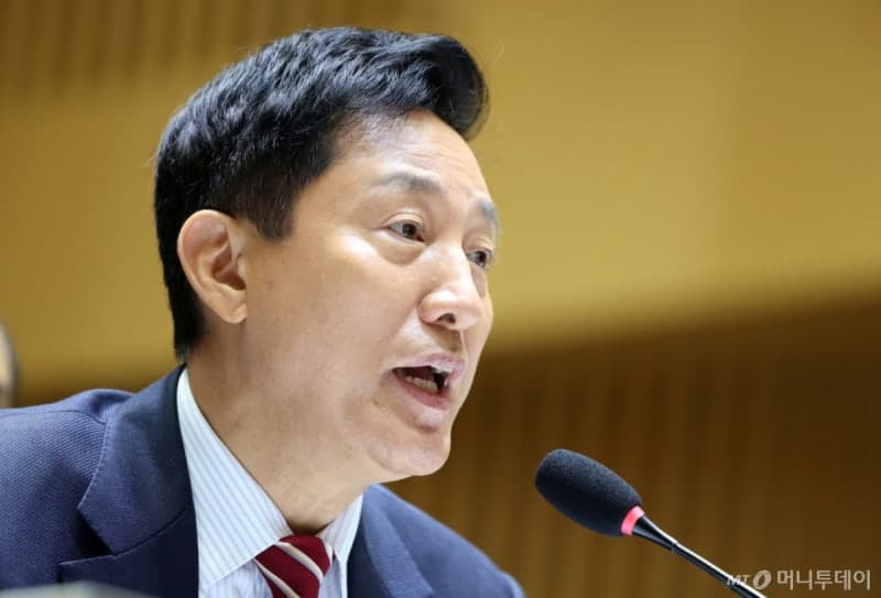 정무위 국감서 '한강버스 리베이트' 의혹 공방…여야, 인사 자질론으로 맞대응