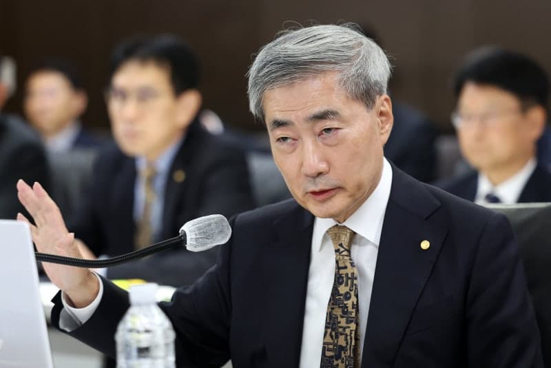 금리 인상 잠시 쉬어갈까…한은 금통위 동결 전망 93% 달해