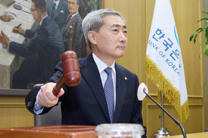 호미로 막은 금리, 22일 금통위 '동결' 전망 우세